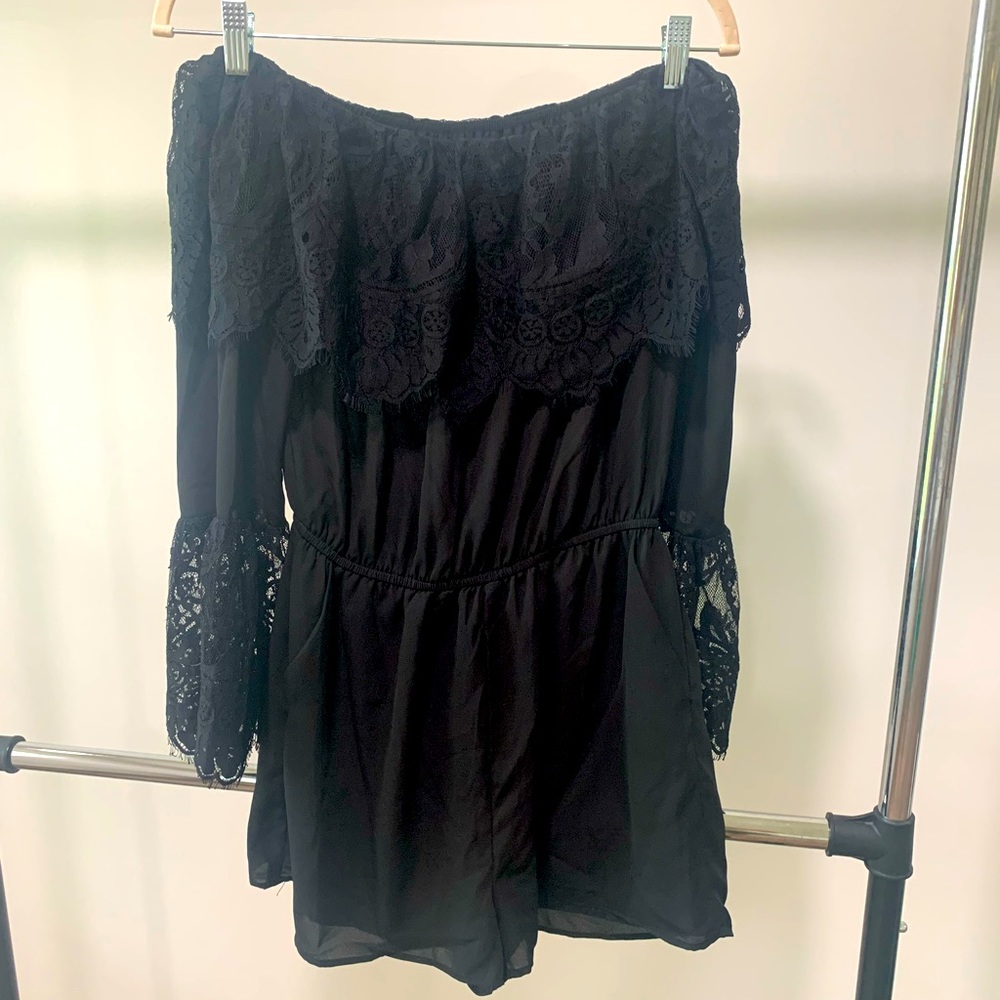 BB Dakota strapless romper with lace detail